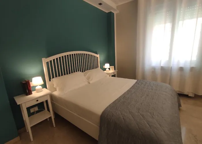 فندق مبيت وإفطار Il Portico Affittacamere 3*