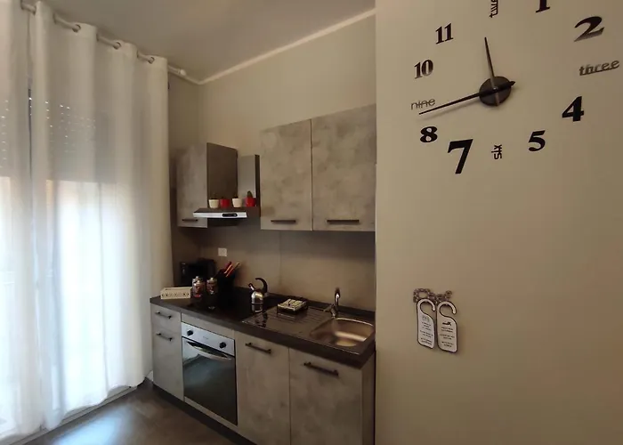 فندق مبيت وإفطار Il Portico Affittacamere بولونيا